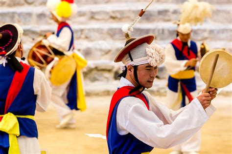 라이온코리아: 한국의 문화와 기술의 융합